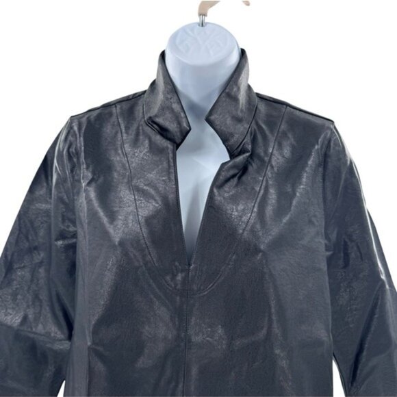 Tuckernuck NEW Black Faux Leather Chic Edgy Collared Margot Top Size S - Picture 6 of 13